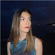 Profesora particular de más de 7 años de experiencia. Soy empática, responsable y atenta con cada uno de mis alumnos.